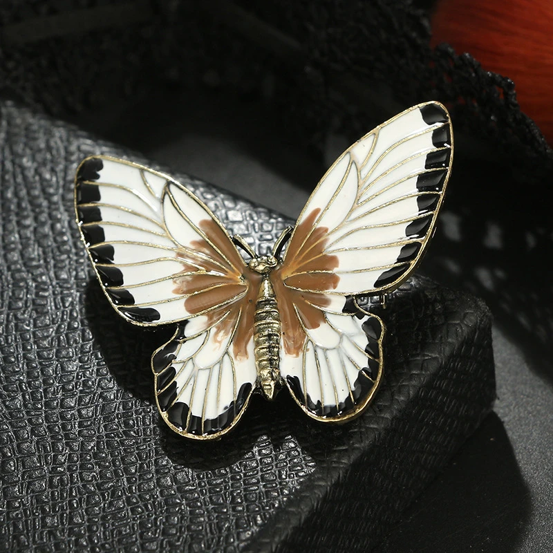 Enamel Color Butterfly Brooch Cartoon Insect Brooch Ladies Brooches Jewelry Party Jewelry Gifts Personality Accessories