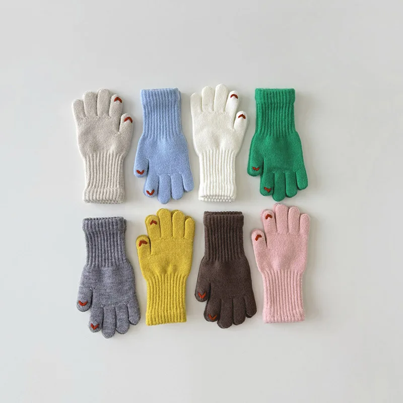 

Зимние теплые детские длинные перчатки, однотонные шерстяные перчатки с пятью пальцами, вязаные варежки с вышивкой Love, детские перчатки с сенсорным экраном для детей 4–8 лет