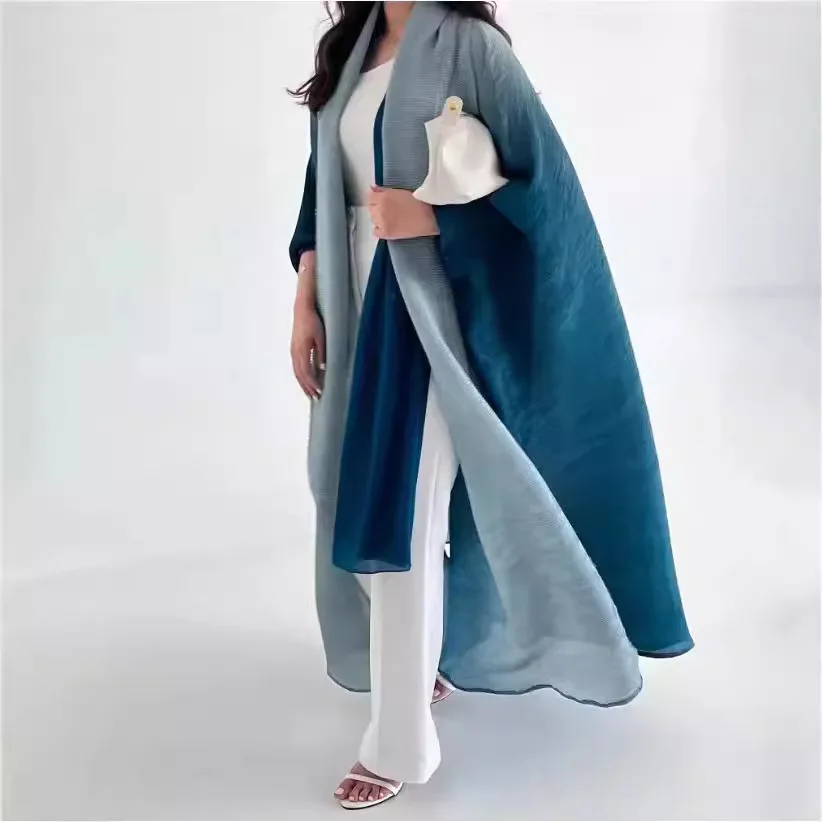 Top qualità ISSEYS MIYAKES autunno moda pendolare versatile mantello trench con maniche a pipistrello sfumate