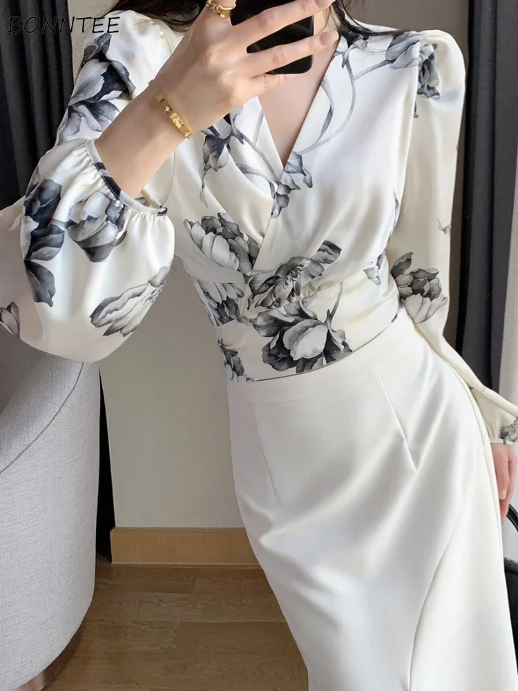 

Шифоновые блузки женские с цветочным принтом в японском стиле Харадзюку винтажные топы Y2k дизайн уютные повседневные с v-образным вырезом темпераментная эстетичная одежда повседневные Ins