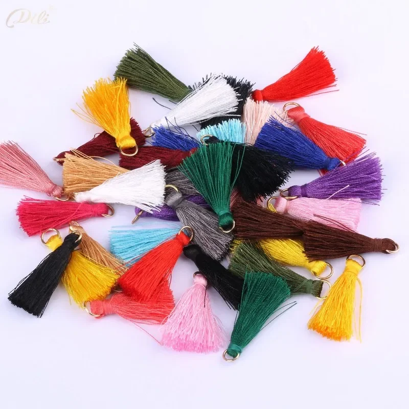 

300 шт./лот, 3 см, полиэстеровая петля, маленькая бахрома с кисточками, художественные ремесла, шитье, сделай сам, одежда, тканевая шляпа, забавный брелок, аксессуары, оптом