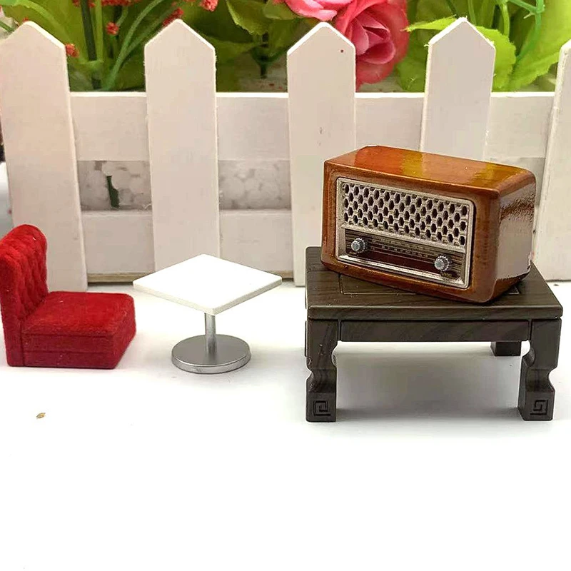 New Arrival 1:12 Dollhouse Miniature Old-Fashion Nostalgic Radio Metal Retro Radio Model Player Toy Doll Furniture Accessories