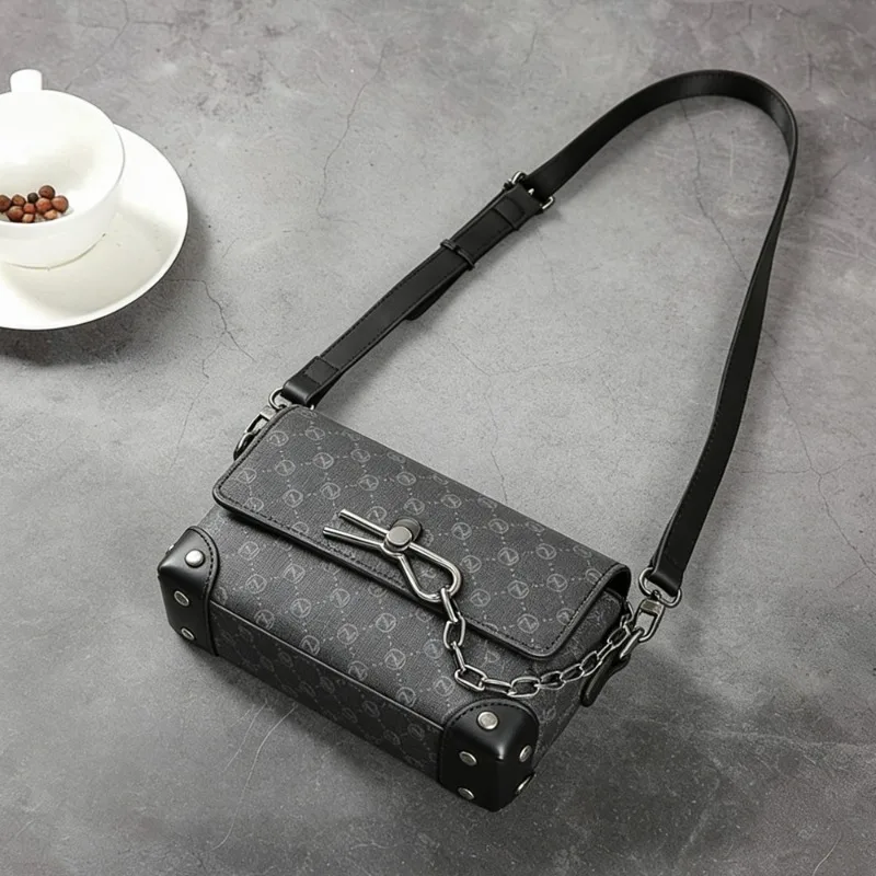 

Fashion Chains Men Men's Crossbody Bags Small Square Crossbody Bag Men Shoulder Messenger Bags Flap Pack Purse Male 2026 New