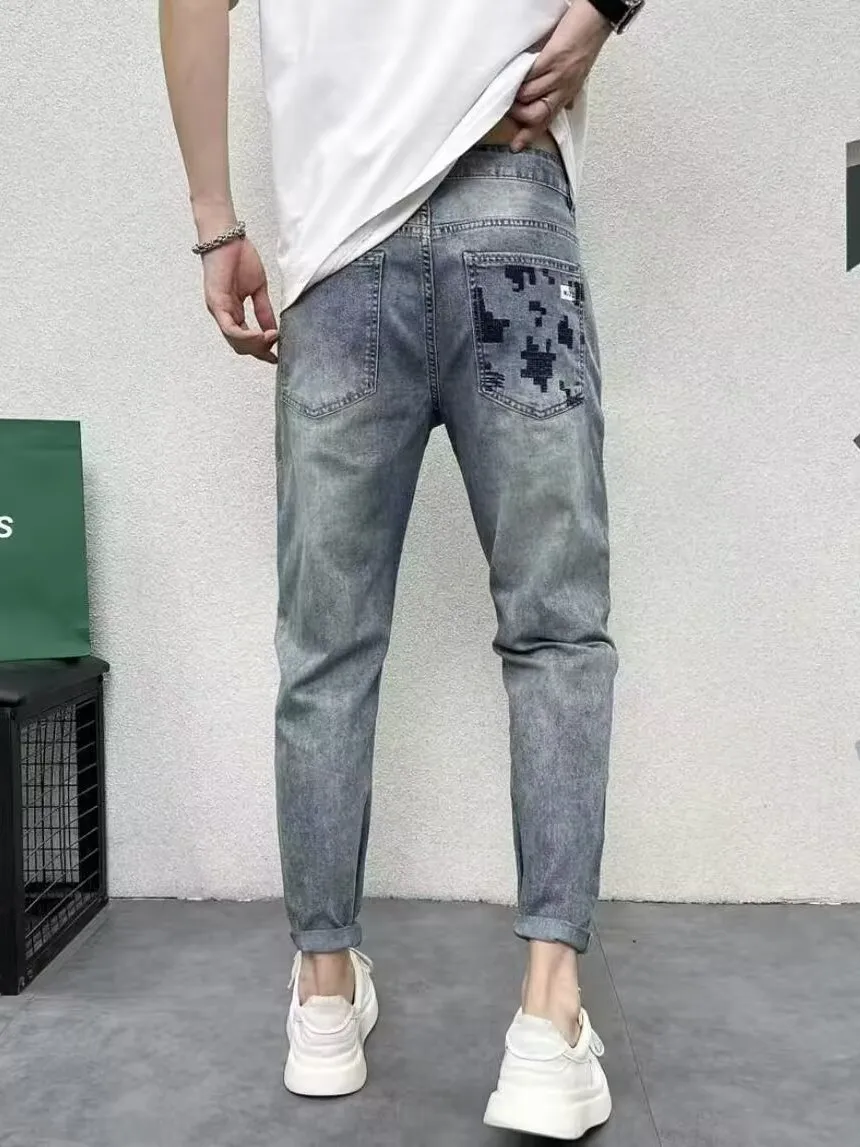 

Летние мужские джинсы с высококачественной вышивкой, свободные, синие, утягивающие, повседневные, длинные брюки, универсальные, молодежные, трендовые, износостойкие