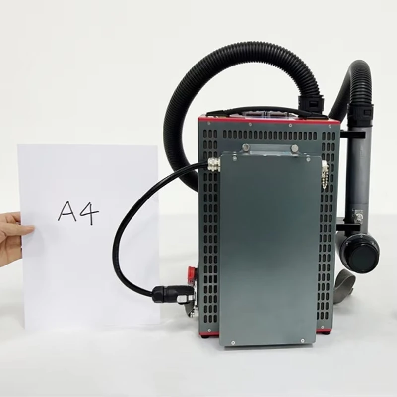 Deposit Price Small Backpack Type Fiber Laser Pulse  Handheld Laser Cleaning Machine Laser Rust Removal Machine for Pipe Tube