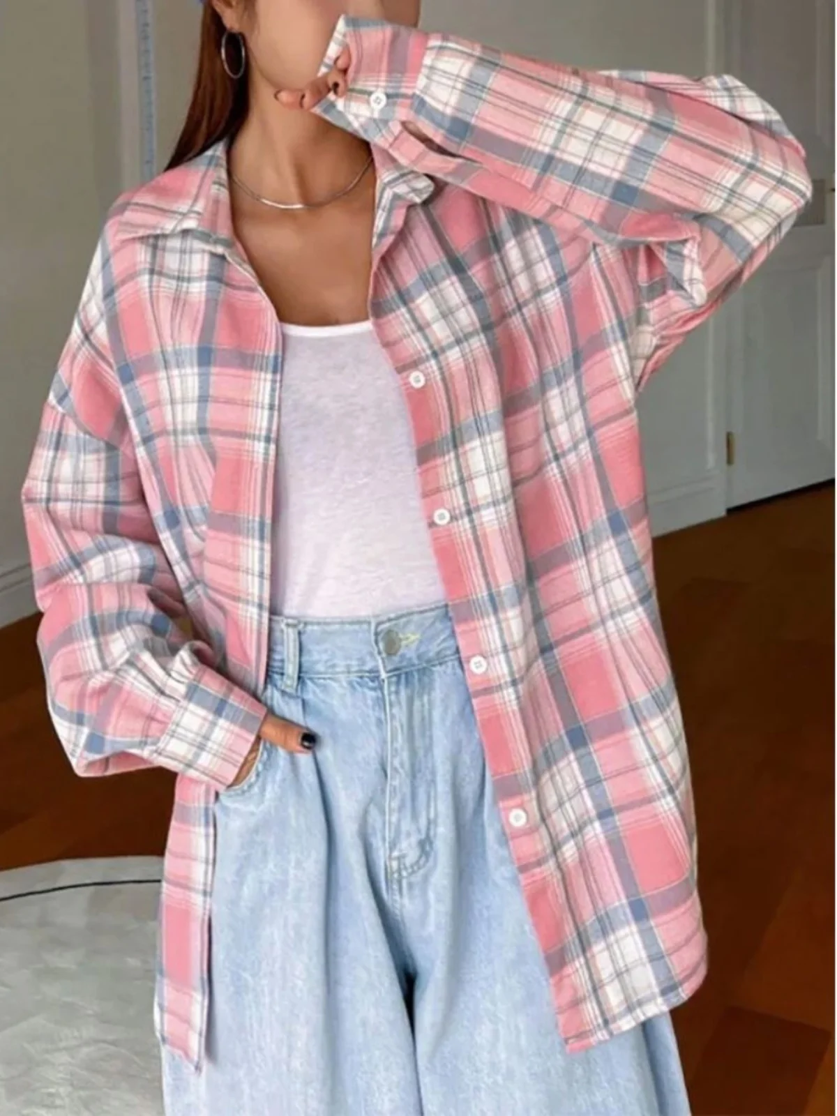 ผู้หญิงลายสก๊อตบางหลวมยาว Sve irt Street Sle ขนาดใหญ่ Cheered พิมพ์ Casual Busin สํานักงานสวมใส่ฤดูใบไม้ร่วง