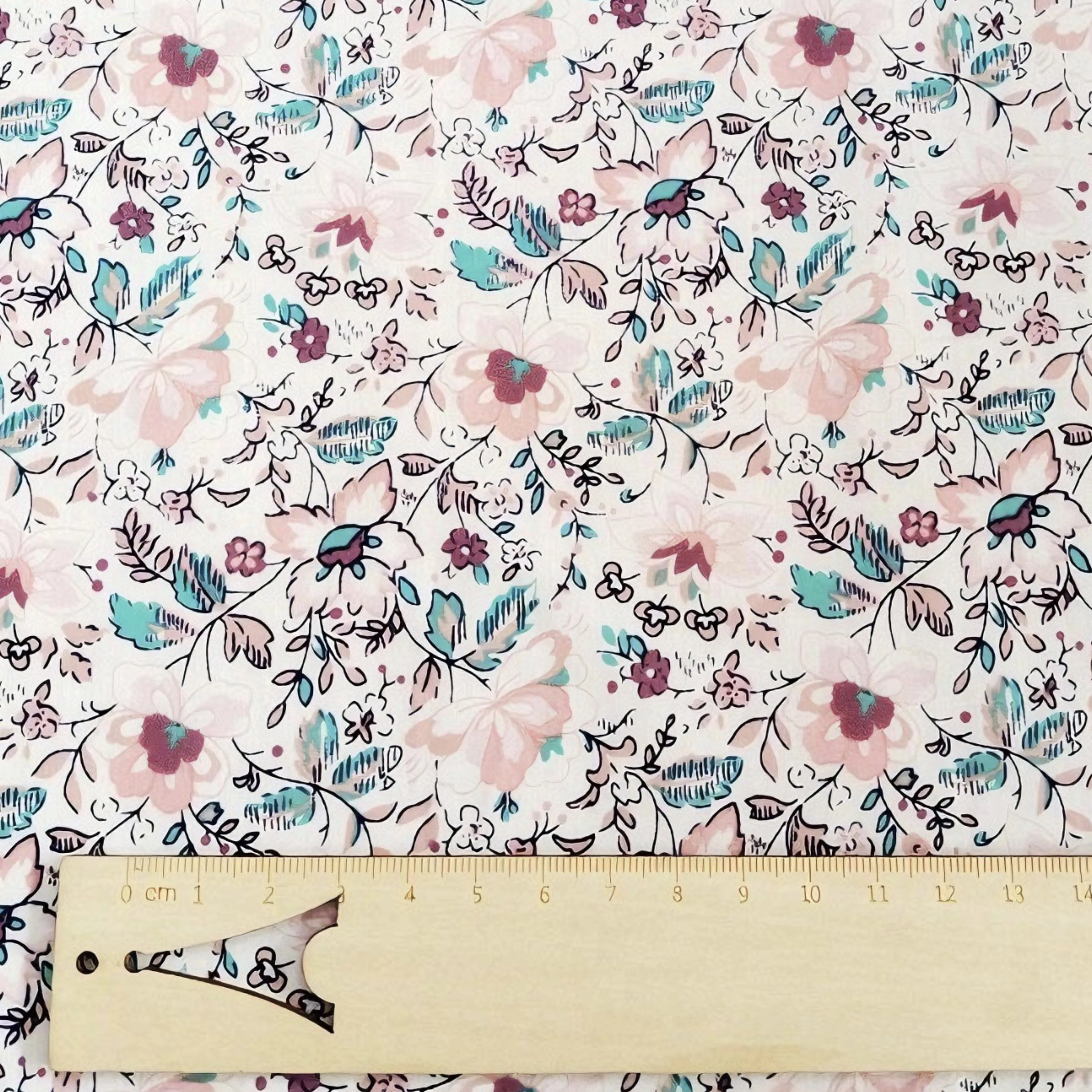 Exquisite Cotton Fabric with Artistic Multicolored Floral Motifs - Perfect for DIY Craft Enthusiasts, Fashion Apparel Production