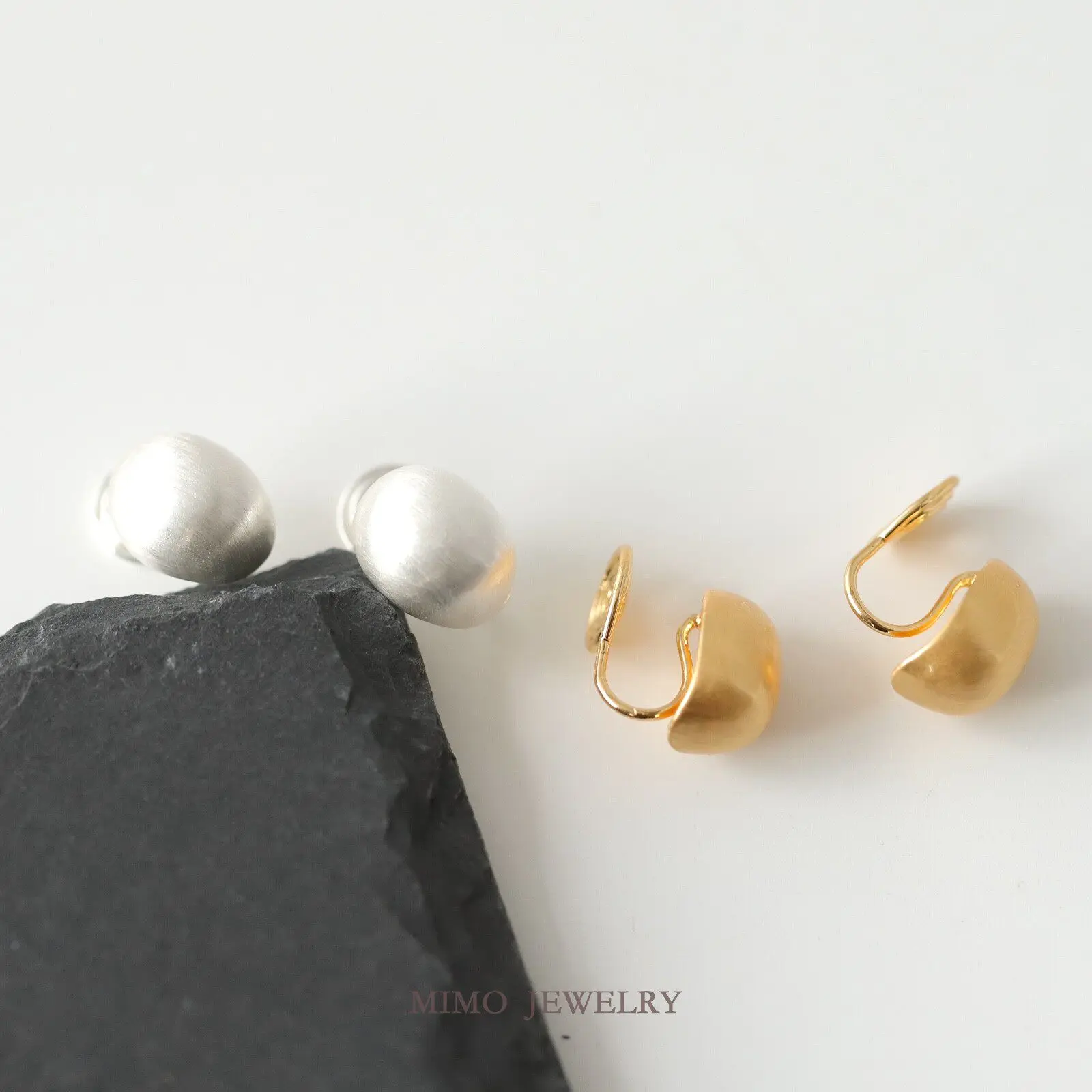 Ins Style Simple And Versatile Temperament Oval Brushed Bean Earrings For Girls Earrings