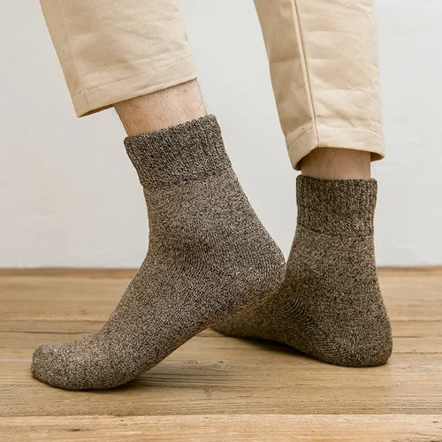 Imagen 2 del producto 1 par de Calcetines cálidos de invierno para hombre, Calcetines de lana merina súper gruesos de invierno, Calcetines de tubo medio sólido contra la nieve fría, Calcetines