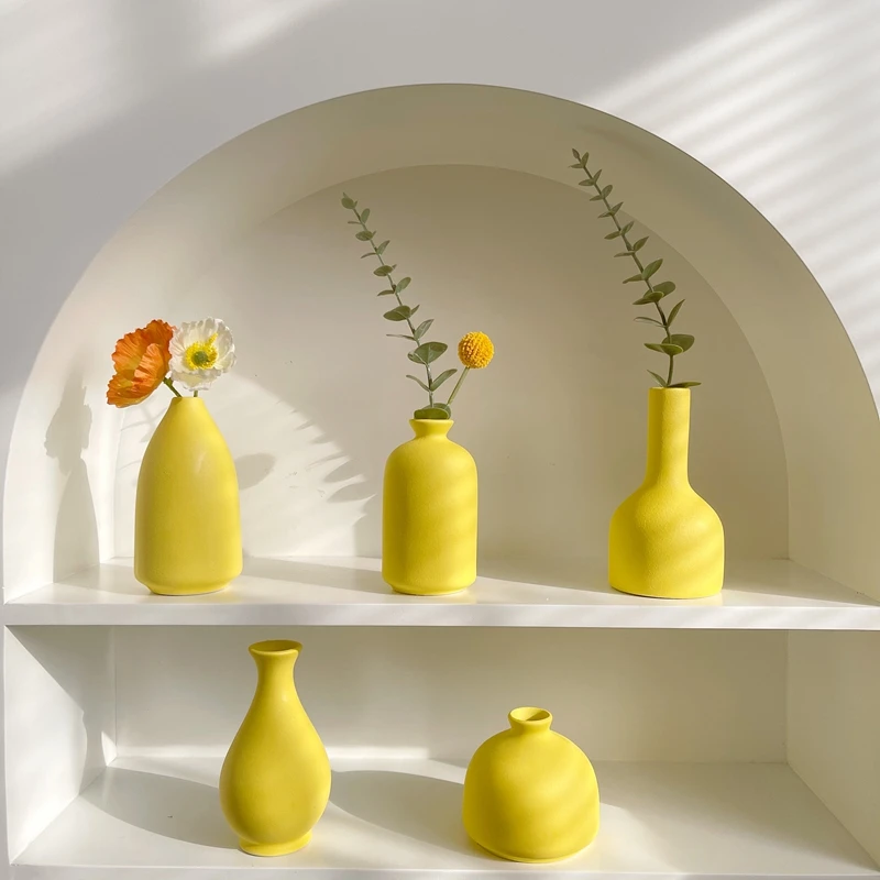 

Nordic Yellow Ceramic Vase Livingroom Crafts Contracted Porcelain Bottle Flower Arrangement Creative Home Decoration Accessories