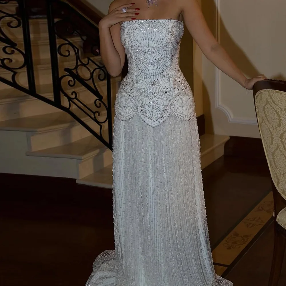 

White Organza Evening Dress Customized Delicate Sequined Pearls Robe de soirée Temperament Straight Strapless Celebrity Gowns