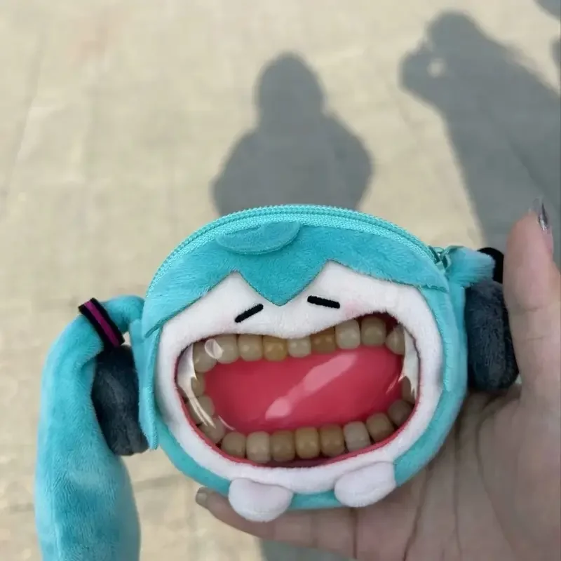 Hatsune Miku two-dimensional new cute body UWA series mini pain bag headphone bag storage small bag