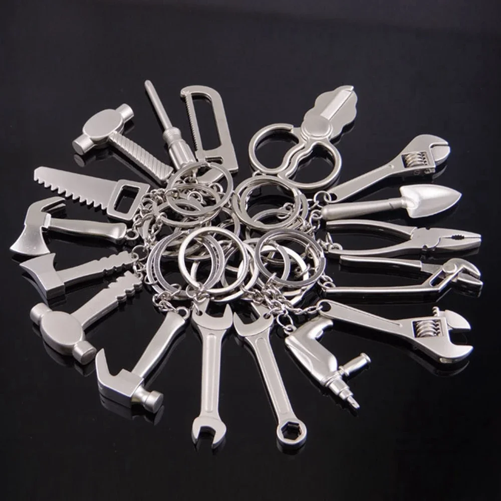 Mini llave de herramienta creativa, alicates Ax, regla de taladro, destornillador, llavero, anillo de Metal, regalo de 16 estilos, 1 ud.
