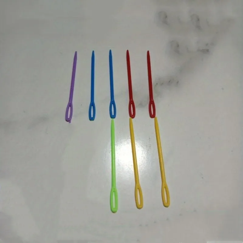 10 pcs 5.5cm Yarn Weaving Needles Large Eye Easy Threading, designed for Handmade Doll Making, Lightweight Plastic