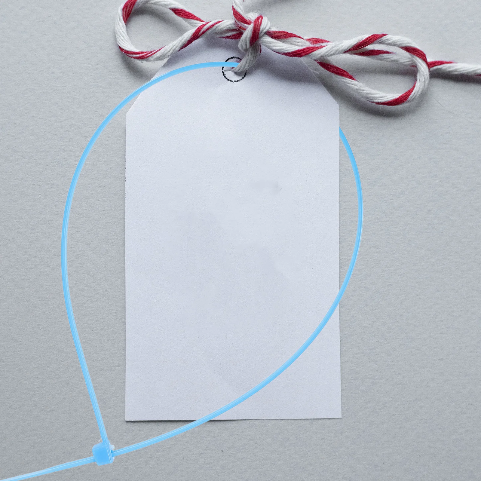 

250Pcs Premium Self Locking Cable Zip Ties Reusable Ties for Cords Wires with Firm Binding Strength