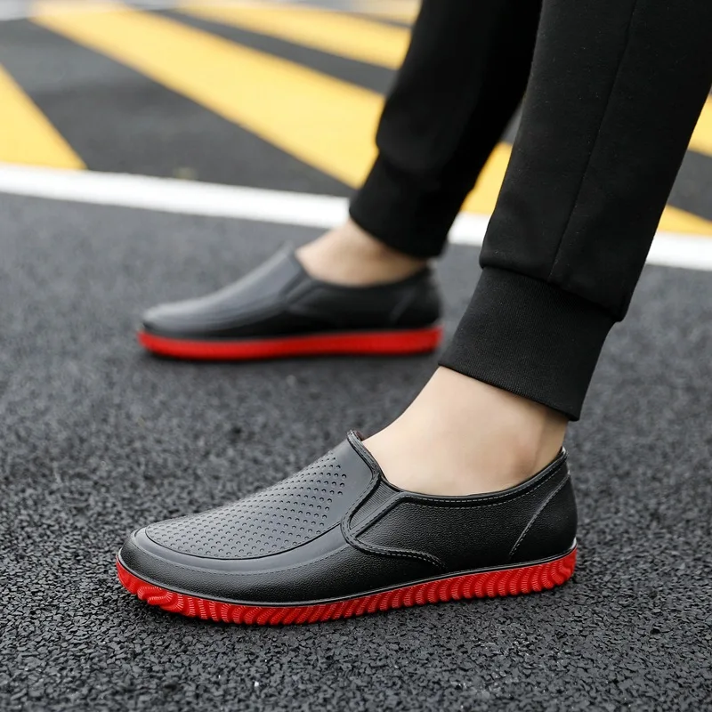 Mens Fashion Short Rain Boots Waterproof Non Slip Abrasion Resistant Low Cut Work Shoes for Kitchen Construction Chef