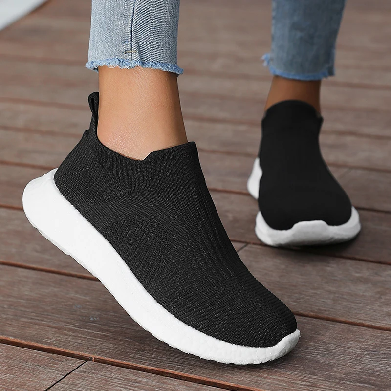 White Knitted Vulcanized Shoes for Women Sneakers Spring Breathable Big Size 41 Women Jogging Shoes Platform Slip-on Women Shoes