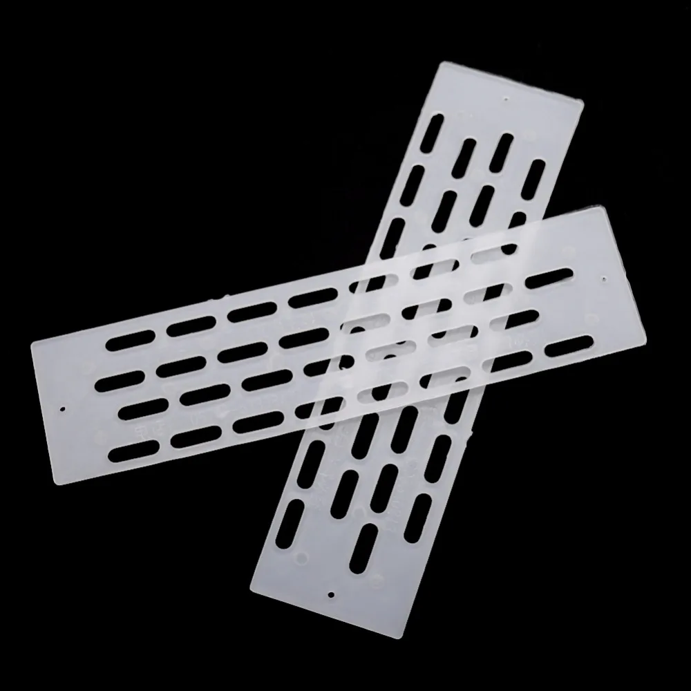 

5/20 Pcs Plastic Beehive Queen Bee Escape Protection Board Bee Tools White Hole Partition Beehive Door Board Beekeeper Supplies