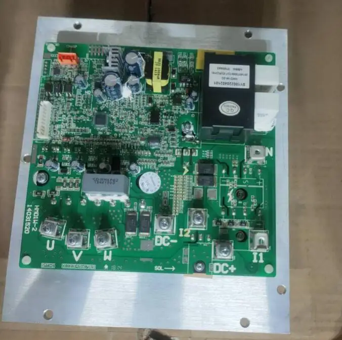 Plaque de conversion morte de pompe à chaleur refroidie par air Electrolux, nouvelle HMD1W-2 30RQV017H1 14031520 14080921 213030539
