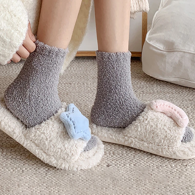 1Pair Lovely Socks For Women Kawaii Thicken Cashmere Middle Tube Socks Sweet Girls Soft Warm Outwear Floor Wear Socks