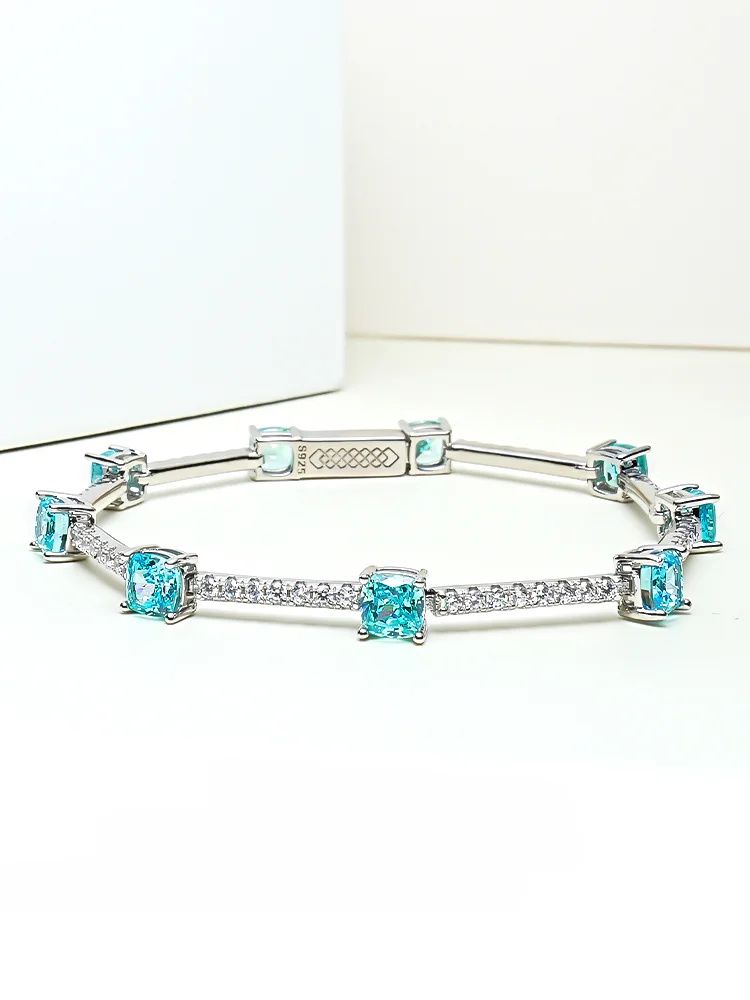 

Fashionable light luxury niche square sea blue treasure 925 pure silver bracelet inlaid with high carbon diamonds, simple