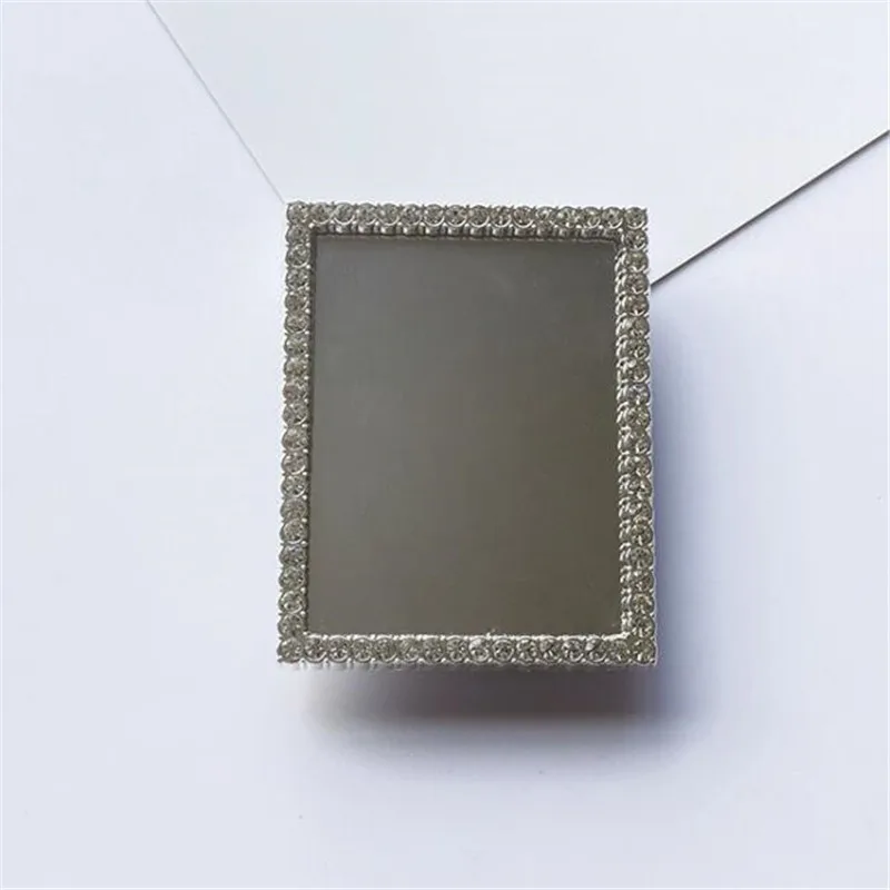 Diamond Makeup Mirror Expanding Stand Mount Phone Socket Fold Mobile Smartphones Pocket Desktop Stand Bracket Phone Stand Holder