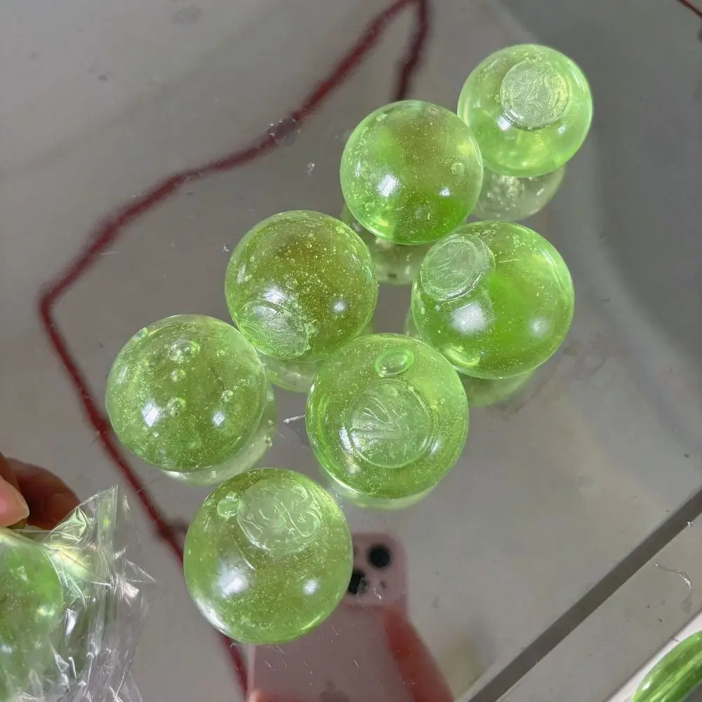 Green Grapes Shape Coconut Oil Stress Ball Glossy Funny Design Soft Stress Relief Reusable Realistic Fruit Squishy Gifts
