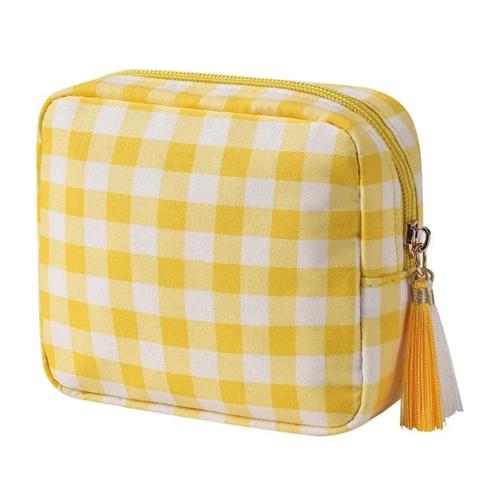 Korean Plaid Sanitary Pad Pouch Tassel Design Portable Size Cosmetic Bag Large Capacity Zipper Closure Large Capacity Bag