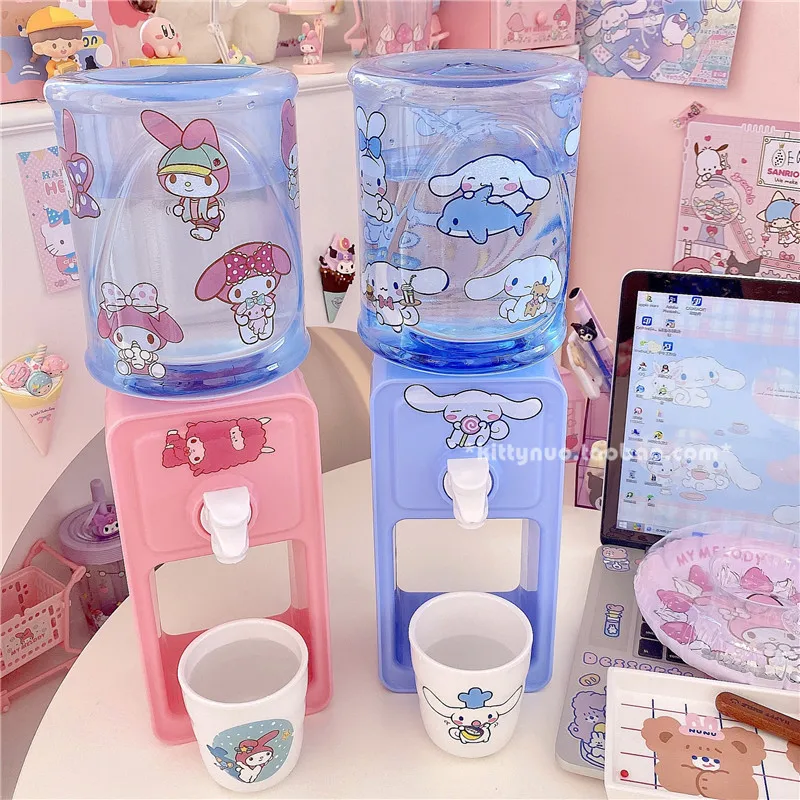 

Kawaii Sanrio Cartoon My Melody Cinnamoroll Desktop Water Dispenser Cute Beauty Diy Large Capacity with Stickers Toy Girl Gift