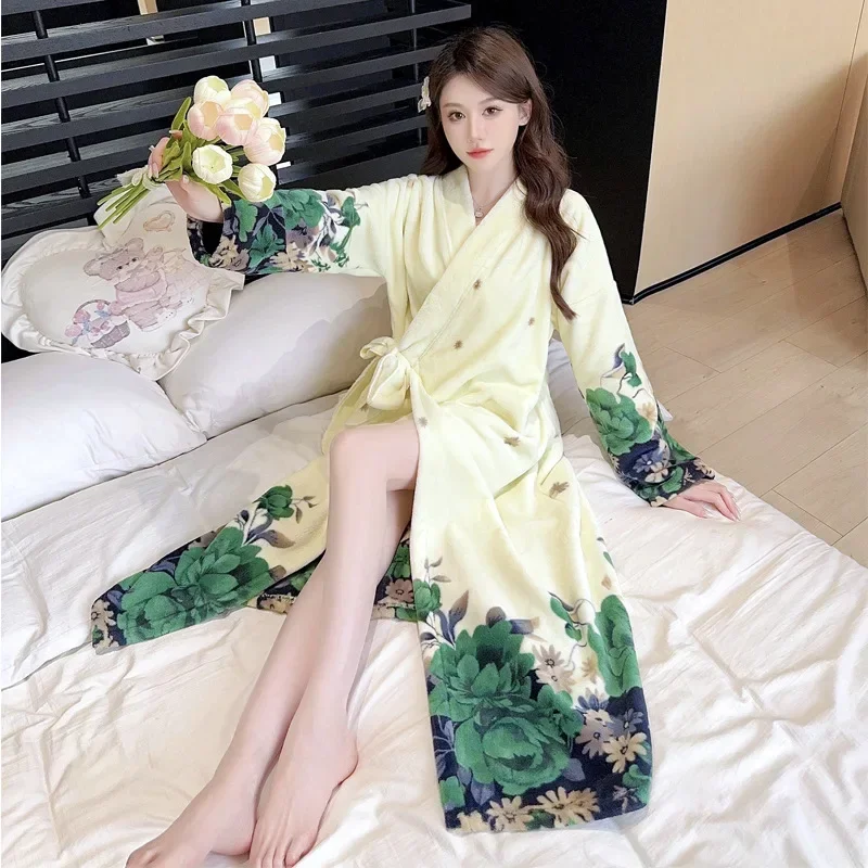 

Autumn Winter Sleepwear Long Kimono Bathrobe Gown Print Butterfly Flannel Robes Lady Elegant Intimate Lingerie Loungewear