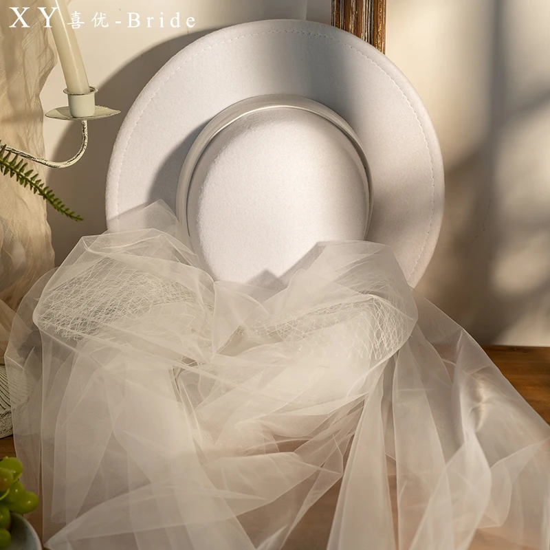 French Style White Wedding Hat Women Vintage Fancy Show Formal Fedora Cap Headdress Long Mesh Bride Church Party Chapeau Hat