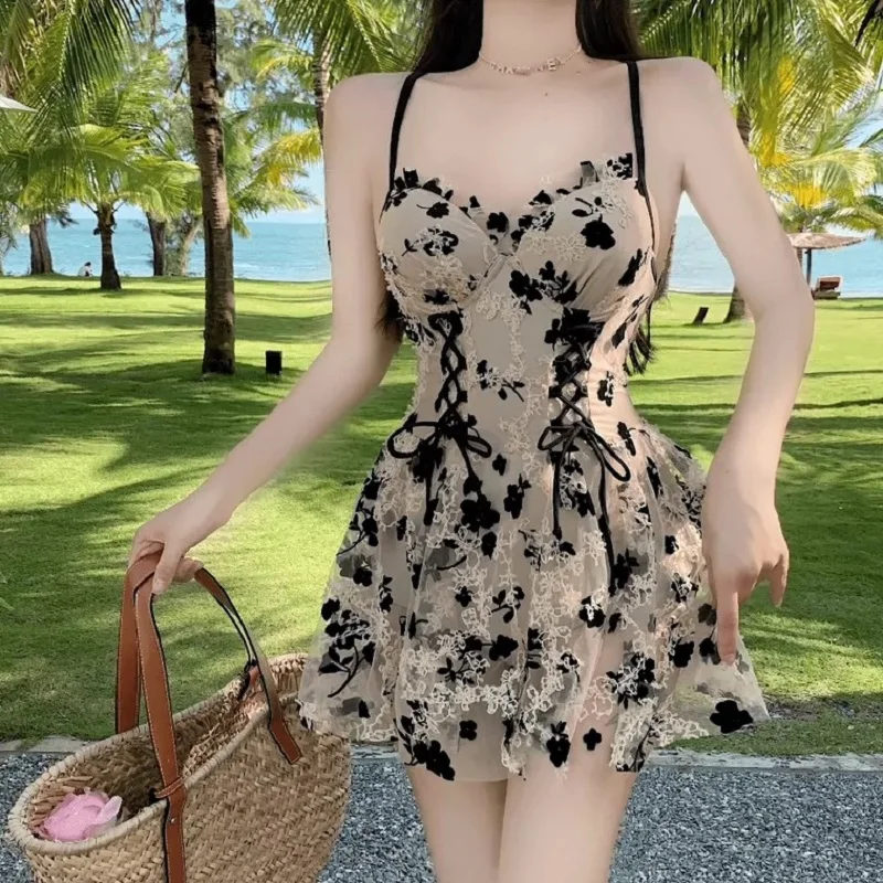 2023 New Korean Style One Piece Women Swimsuit Conservative Lace Push Up Thin Skirt Hot Spring Swimwear Holiday Beachwear