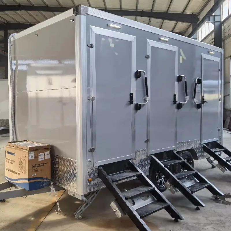 Customized Luxury Public Trailer Bathroom Restroom Toilets Trailer VIP Public WC Mobile Portable Toilet Trailer For Sale