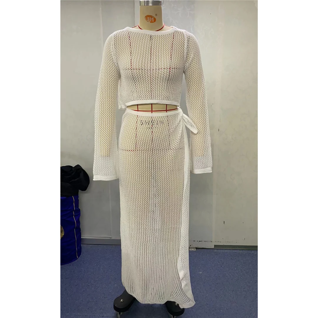 Durchsichtiges, langärmeliges, gehäkeltes, gestricktes Tunika-Strandkleid, Strandkleid, Strandmode, Damen V5991 – Detail 9