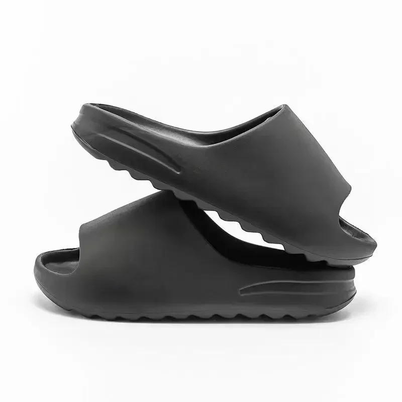 Slippers deodorant, hot sale this season, comfortable flat shoes, casual slippers, home users, outdoor clothing, couple slippers image 2