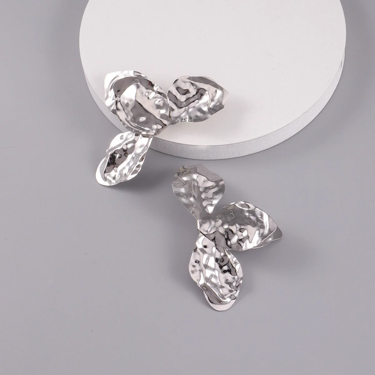 Kshmir New retro earrings creative irregular embossed female jewelry accessories, girls gifts, wholesale