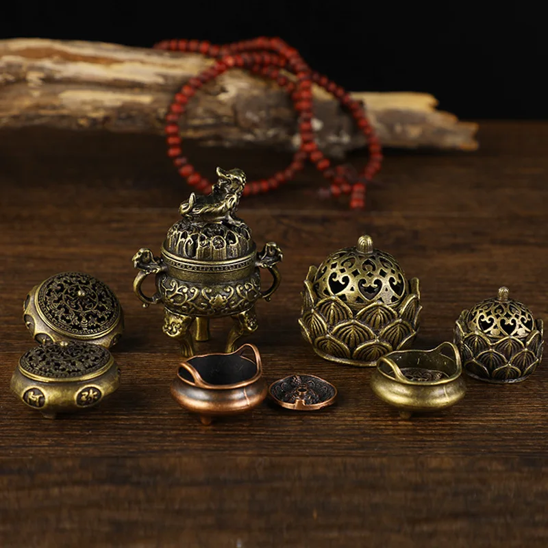 

Mini Incense Burner Three-Leg Hollow Lotus Alloy Incense Holder
