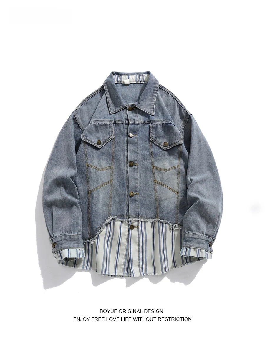 

Мужская джинсовая куртка Boyue в стиле кэжуал с полосатыми вставками и асимметричным подолом, модный дизайн, трендовая верхняя одежда для молодежи, длинный рукав, застежка на пуговицы