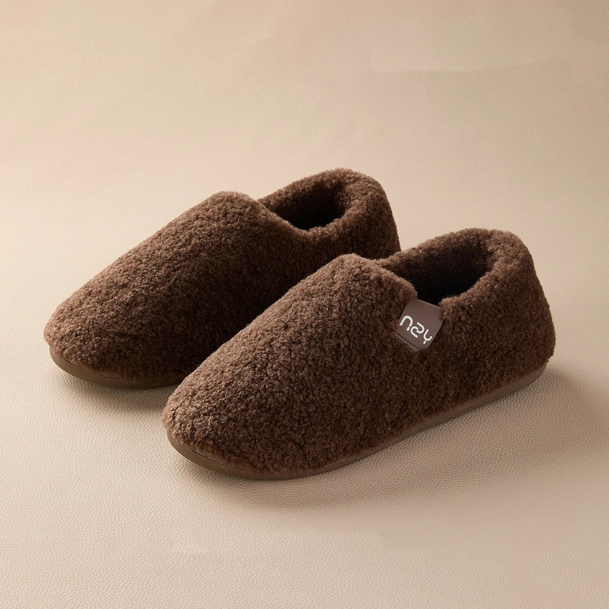 Winter Home Slippers for Women Warm Thick Sole Non Slip Indoor Slippers for Men Fluffy Bedroom Slippers for Unisex