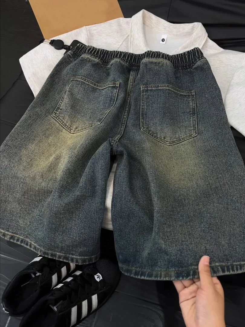 Retro Blue Pleated Denim Shorts Men Handsome Summer Design American Vibe Straight Leg Five-Point Pants Casual Loose Fit Jeans