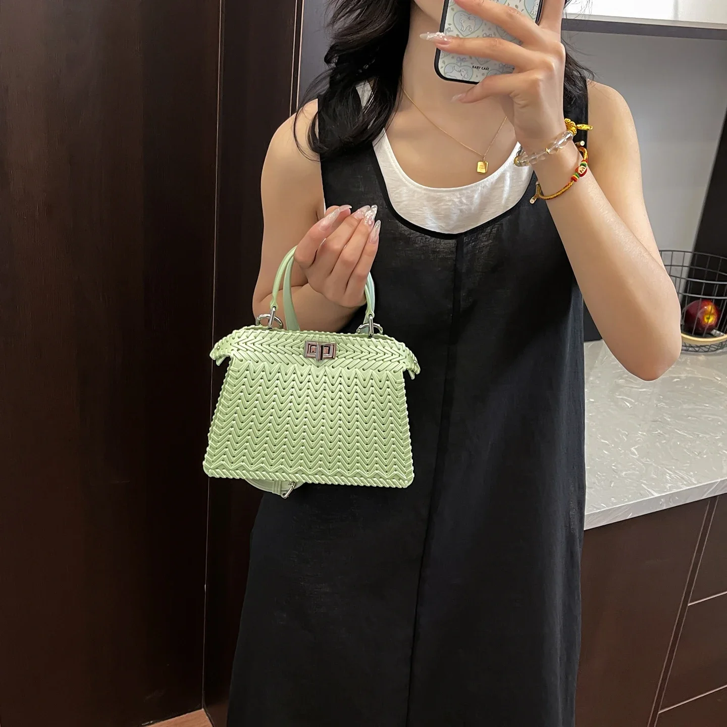 

Women's Leather Hand Bag Fashionable And Elegant By Famous Designer Luxury Brand Classic Shoulder For Daily
