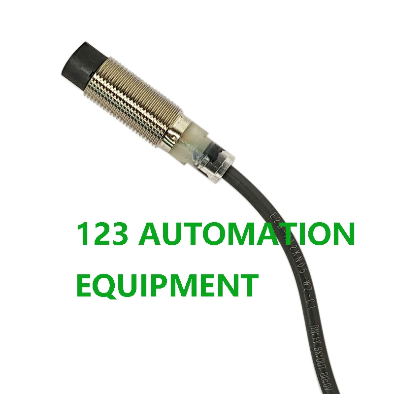 

Аутентичный новый Omron E2B-M12KN05-WZ-B1 B2 C1 C2 E2B-M12KN08-WZ-B1 B2 C1 C2 Цилиндрический датчик приближения с метрической резьбой