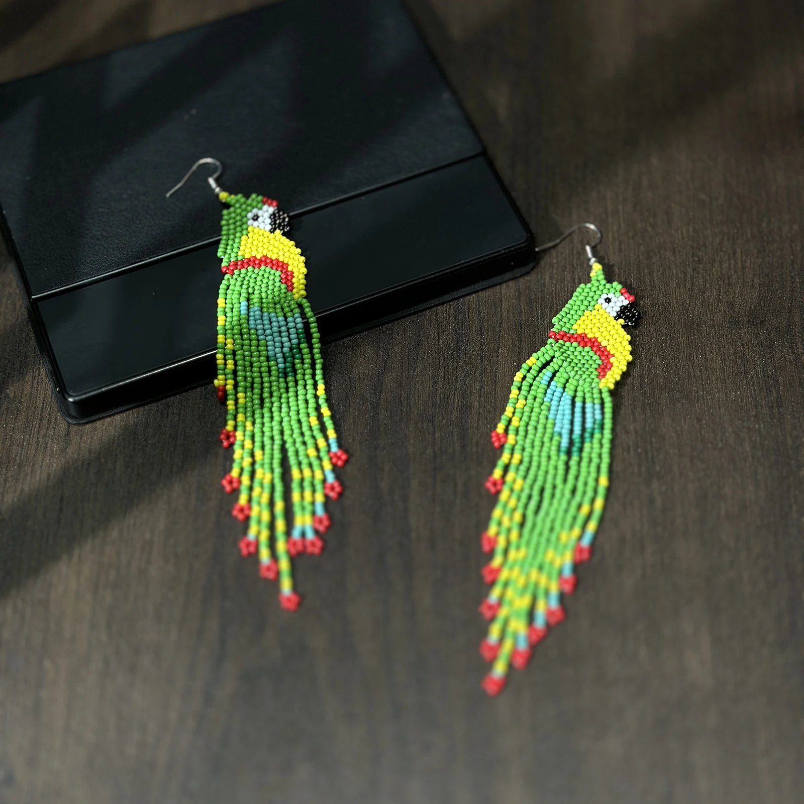 Glass Bead String Earrings with Parrot Design Bohemian Fringe Earrings Seed Bead Strings Women's Jewelry for Everyday Wear