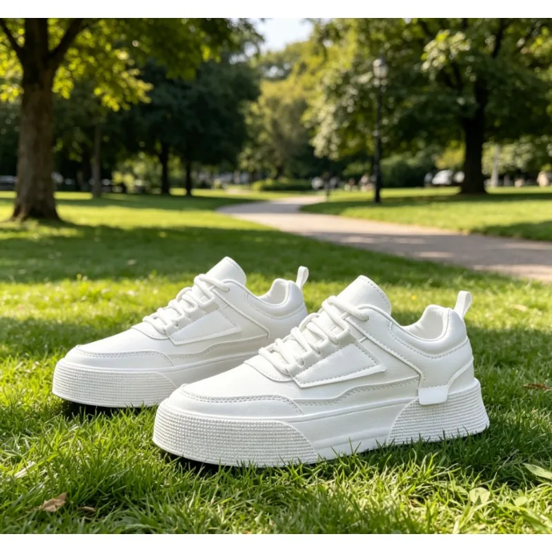 

White Shoes Men Couple Casual Skateboard Shoes Comfortable Sneakers Men's Fashion Shoes Trendy Thick Soled Shoes Plus Size 39-47