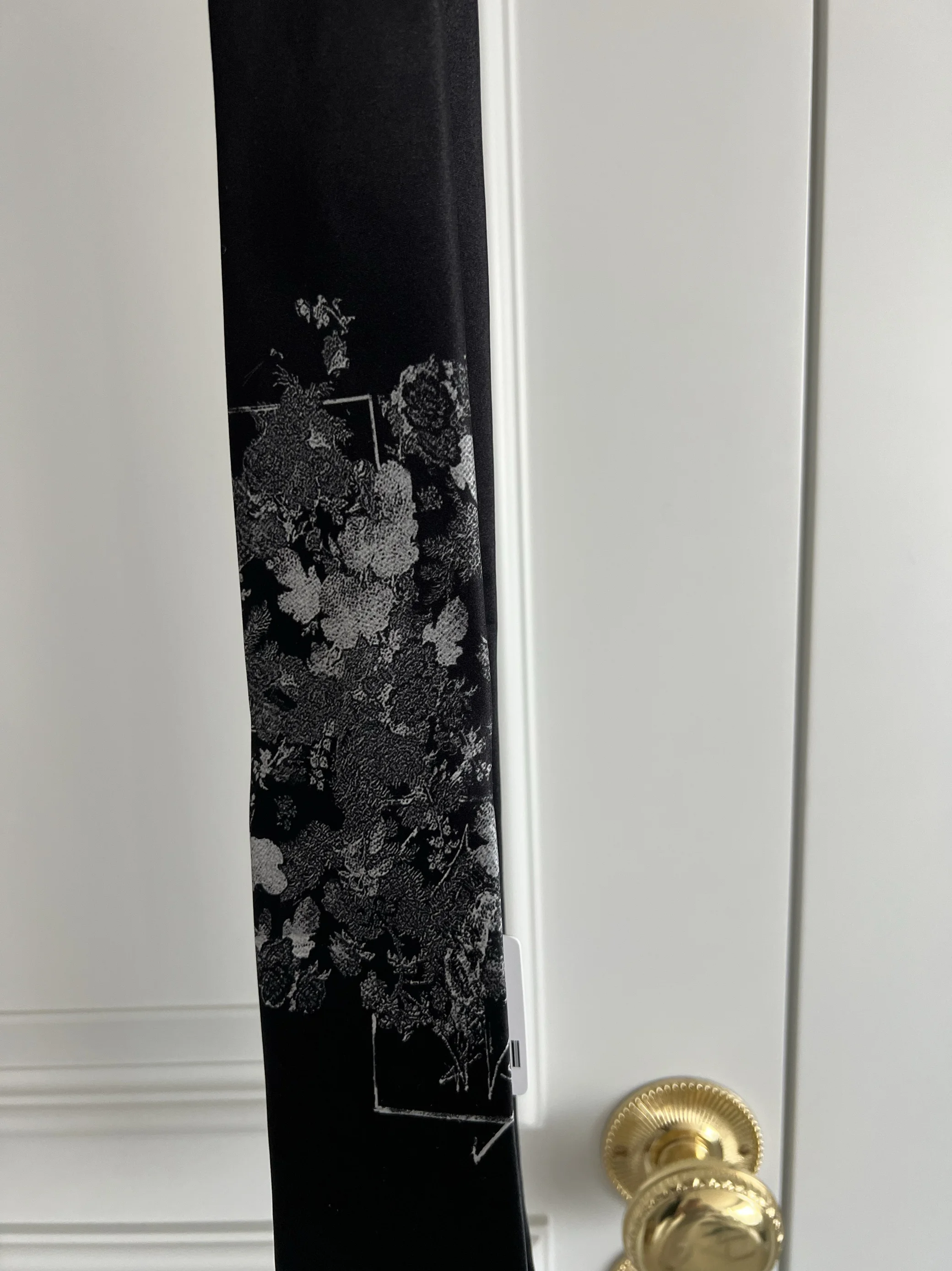 TOP-YAMAMOTO original design flower and bone tie print for women