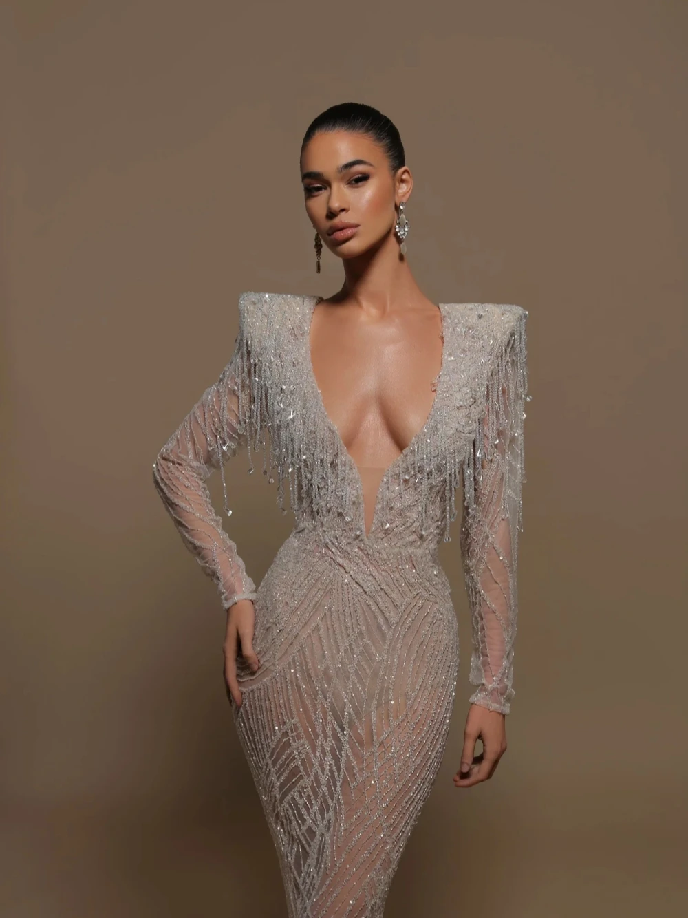 Illusion Captivating Straight Sexy Evening Dress Celebrity Tassel Open Back Cocktail Customized Stylish Glitter Party Prom Gown