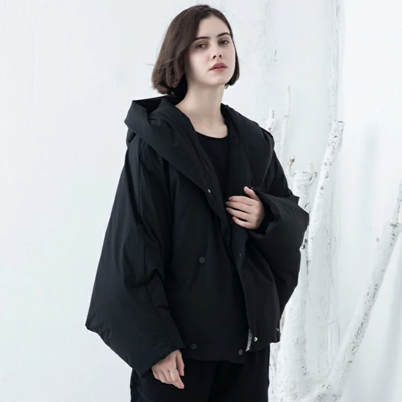2025 nuevo abrigo cálido de invierno con capucha para mujer estilo francés algodón negro bolsillos chaqueta gruesa pantalón corto Casual prendas de vestir exteriores