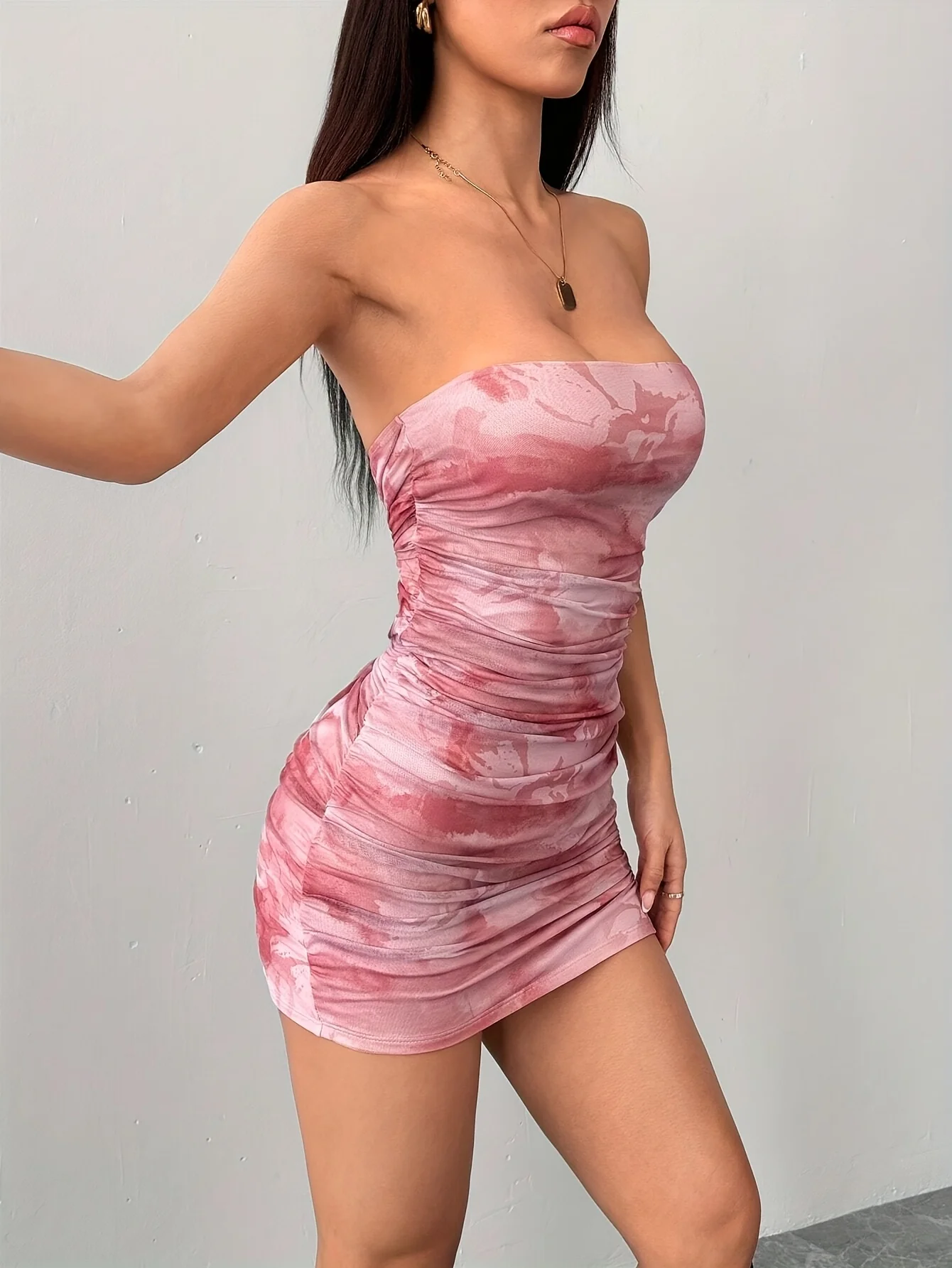 2023 Sommer Y2K Damenkleider Sexy Spaghettiträger Druckkleid Niedrige ärmellose Minikleider Schlankes schulterfreies Partykleid – Detail 4