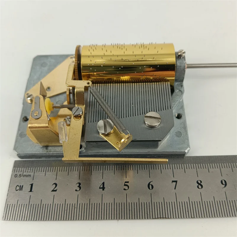Popular 37-tone cuckoo clock movement