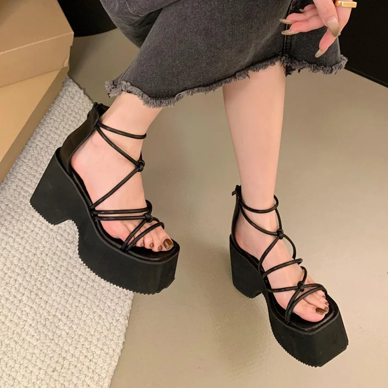 

Womens Chunky Shoes Black Belt Cross Gladiator Sandals Summer Platform High Heels Ladies Shoes New Arrival Female Sandalia 2024